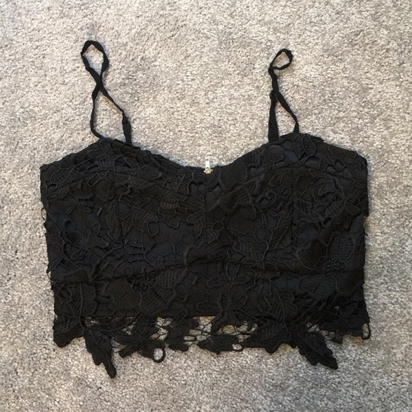 Black lacy design lab crop top by Design Lab - Picture 1 of 6